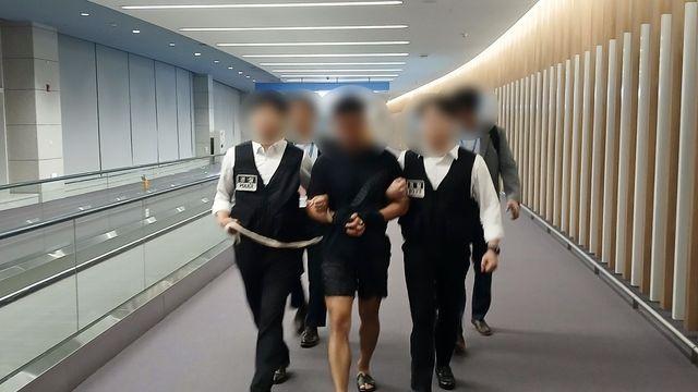 BTS 정국·회장님 노려 380억 탈취…해킹조직 총책 1심서 징역20년