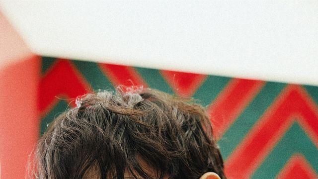 탑, '연극이 끝나고 난 뒤' 뮤비 공개…'오겜' 미술감독과 재협업