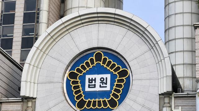 “선처 두 번 받고도”…또 친동생 찌른 60대 남성, 징역 2년6개월