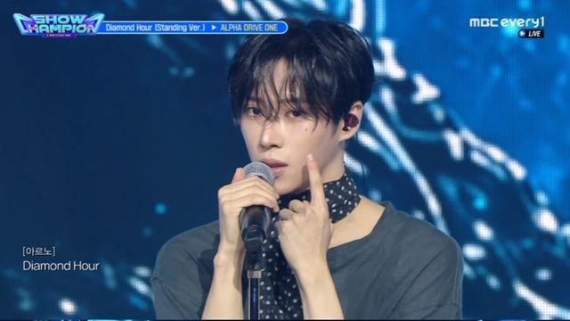 알파드라이브원, 신곡 ‘본 다이어’ 맹렬 질주…벌써 음방 2관왕