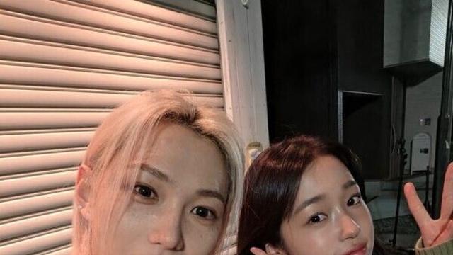 스트레이 키즈 필릭스·노윤서 다정한 촬영 현장 공개 