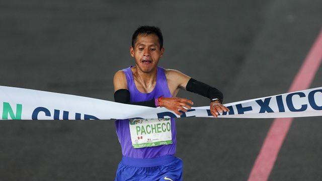 22달러 전자시계 차고 마라톤 우승…스마트 워치 시대에 경종
