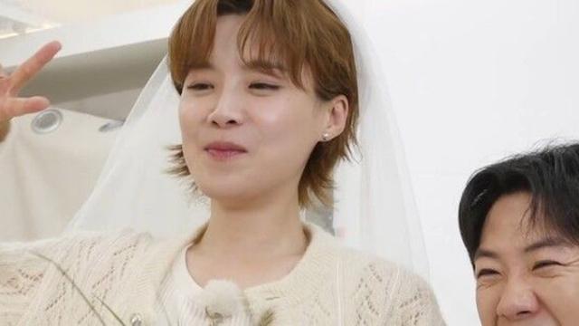 장도연, 한강 산책 중 이너 안 입고 시민과 마주쳤다