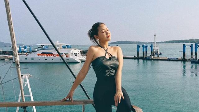 소유, 부친상 직후 일본서 여행 예능 촬영 강행