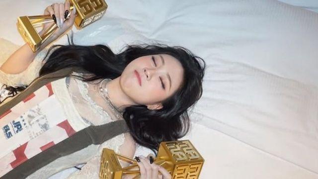 미담 또 터졌다…배달하던 남사친 일 주고 페이 몇 배 더 줬다는 '톱가수'