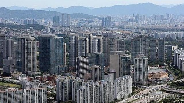 유찰 늘고 낙찰가율도 하락…고가아파트 경매시장 '찬바람'