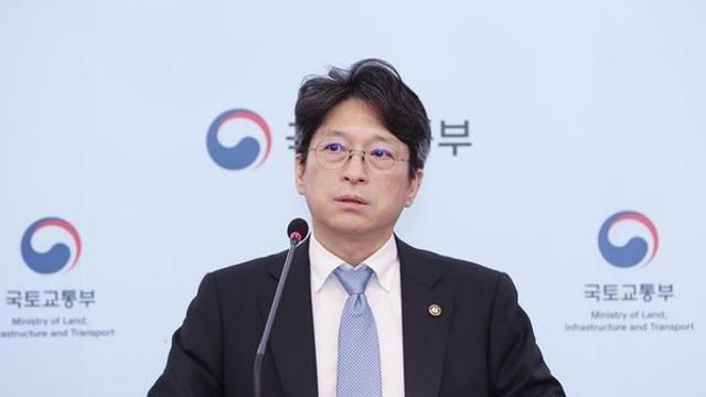 홍지선 국토부 장관 후보자, 영국 출장 보고서에 