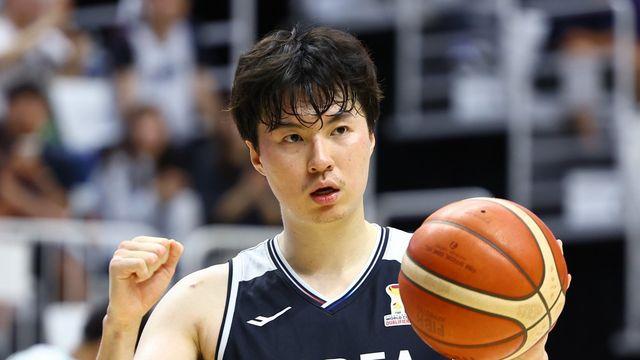 ‘이현중 28점·9리바운드’ 한국 남자농구, 요르단 완파하고 AG 4강행…엔트리 12명 전원 득점까지
