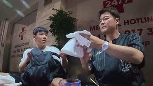 전현무, 16년 전 떴는데 “정 붙일 연예인 없어…다 무섭기만” (‘현무로드’)