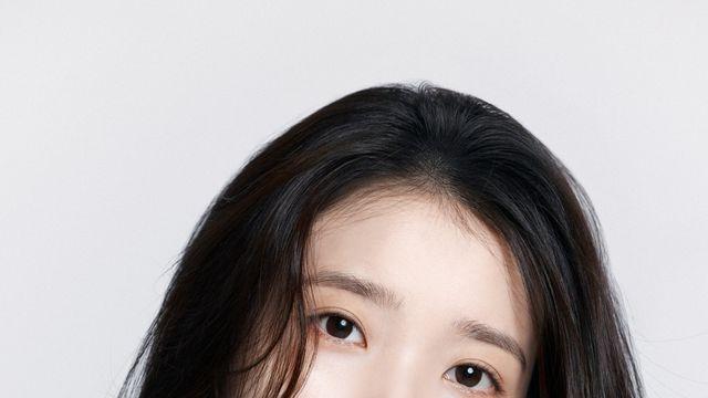 아이유, 특별한 날마다 ‘억’ 소리 나는 선행…데뷔기념일 2억 기부 [공식]