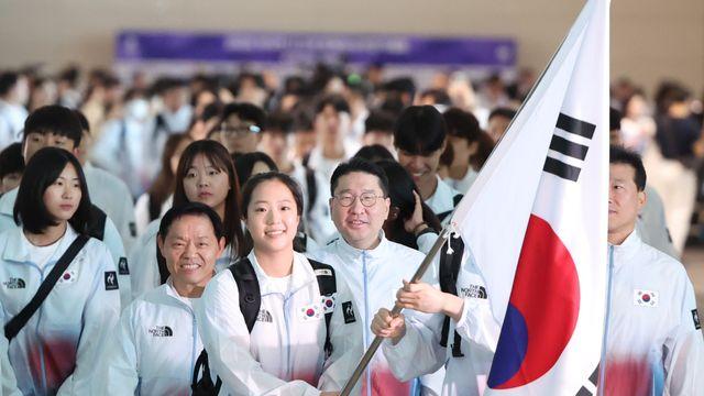 [나고야 2026] 한국, 개회식서 16번째로 입장…기수는 탁구 신유빈·조정 김동용
