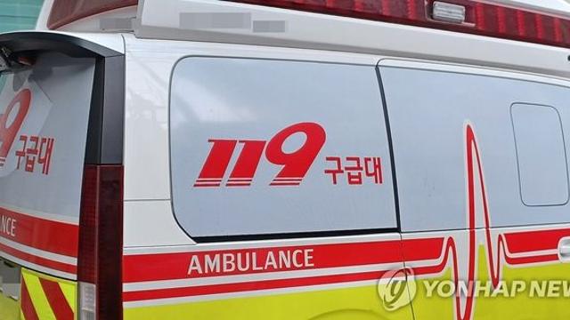 충북 영동서 음주운전 트럭이 도로 작업자 치어 3명 중경상