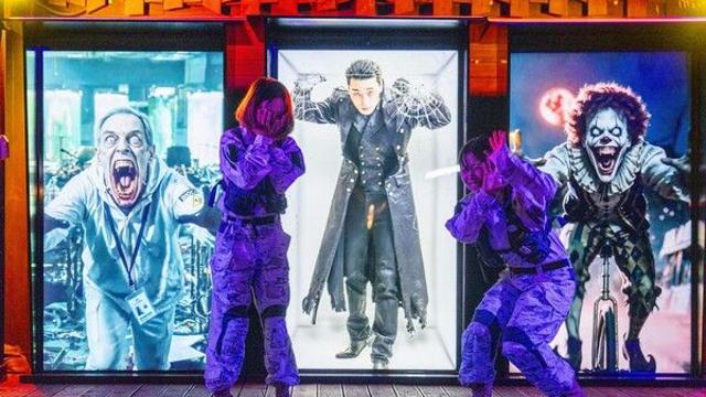 안경 없이 즐기는 3D 공포…에버랜드 블러드시티, 삼성 스페셜 사이니지 도입