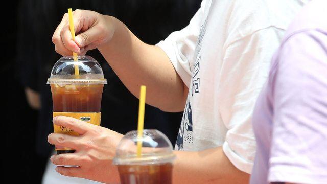 “2년 전에도 난리였는데”…컴포즈·메가, 또‘망신’