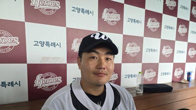 빅리그 67홈런’ 최지만, 마법사로 변신…2라운드 전체 15순위 KT행