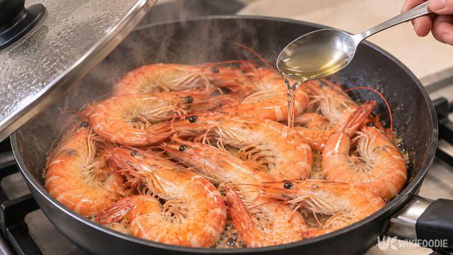 대하구이 뒤처리 힘들었다면… 소금 대신 '맛술' 둘러보세요