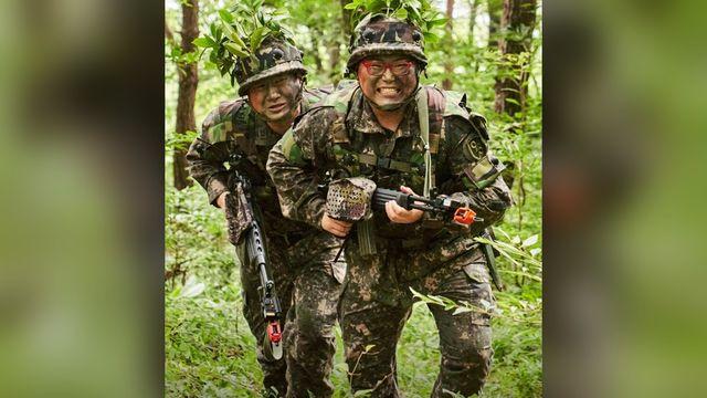 ‘신병4’ AI로 만든 장면 알고 보니… 예초기 상상신부터 태극기 휘날리며까지