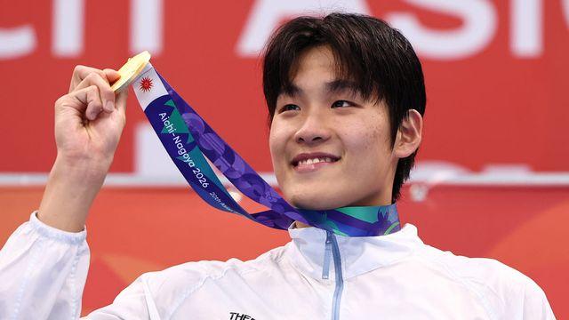 '키 195cm·윙스팬 216cm 괴물' 김영범, 신기록만 2번…수영 첫 金