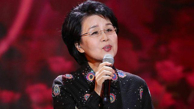 [기획] 17세 김다현은 왜 펑펑 울었나…심수봉 ‘공개 저격’ 후폭풍