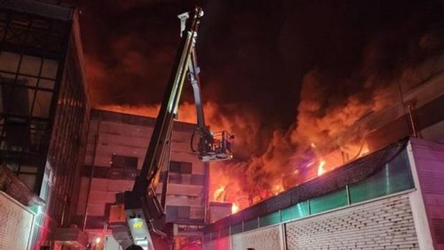 인천 오류동 화장품 공장 화재…3시간여만에 불길 잡혀(종합)