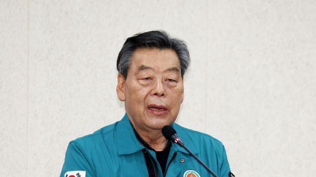 검찰, '금두꺼비 수수 의혹' 가세로 전 태안군수 불기소 처분