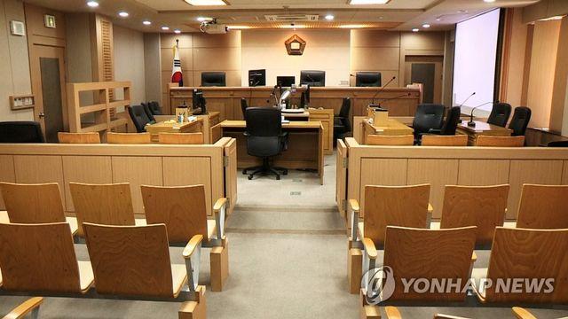 언니 돈 빼돌리려 신분증 위조 시도한 20대 징역형 집유
