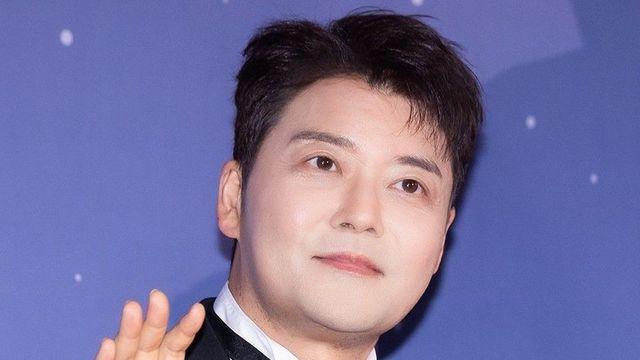전현무, 베트남 다낭서 한국인 마주치자 카메라 끄고 ‘촬영 중단’…”너무 명동이잖아” (‘현무로드’)