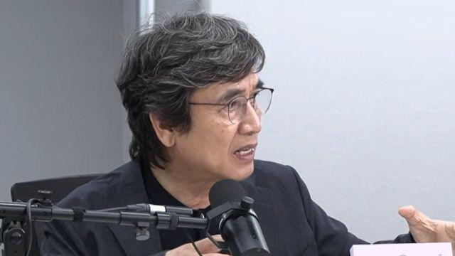 與 
