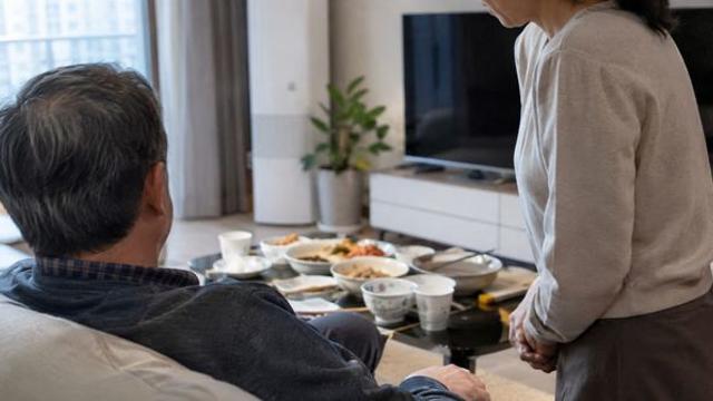'시아버지가 이럴 때 정 떨어진다'…며느리들이 서운해 하는 행동 4가지