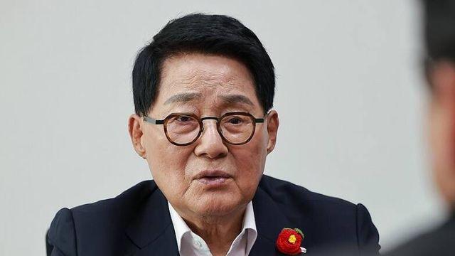 박지원, “北포로 왔는데 여당에도 설명 없어…정부가 여당 무시하나”