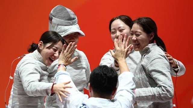 [나고야 2026] 펜싱 여자 사브르, 8년 만에 AG 단체전 금메달…남자 에페 단체는 은메달