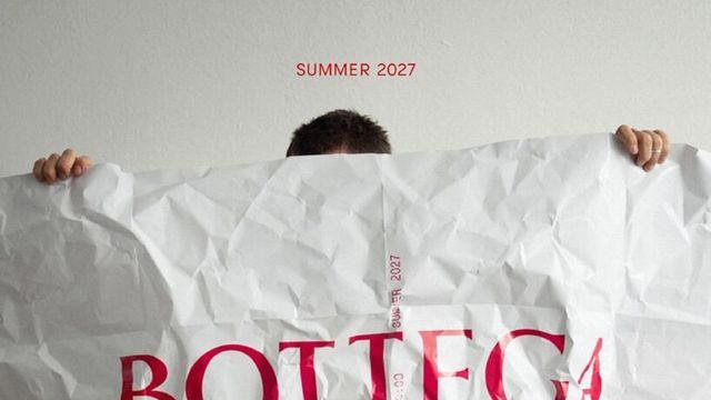 계절 틈새에서 발견한 탈피의 순간, 보테가 베네타 2027 S/S