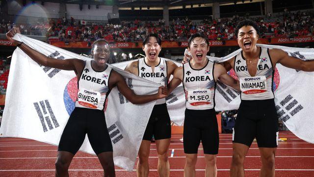 [나고야 2026] 조엘진·비웨사 폭발적 질주...'기사회생' 男 400m 계주, 한국新 경신하며 동메달 획득