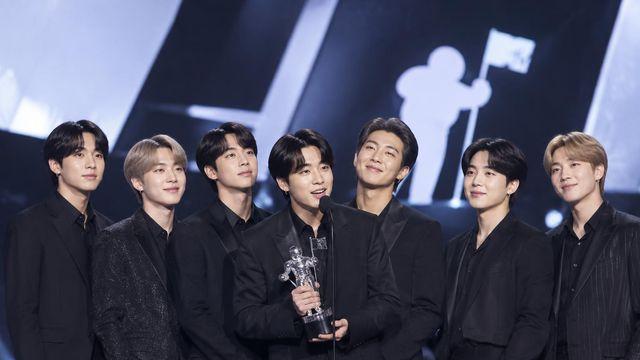 방탄소년단 ‘SWIM’, MTV VMA 올해의 노래 수상