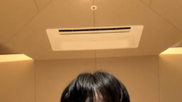우즈, 원폭 소재 日영화 출연설에…“대본 받고 신중히 고사”