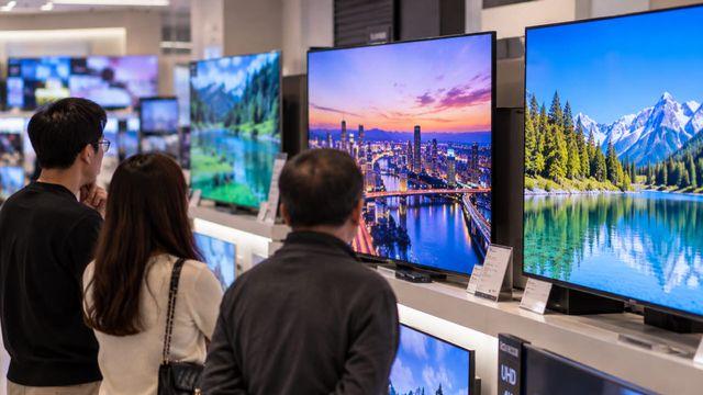 TV 안 팔리는데 LCD 원가는 더 뛴다…삼성·LG 수익성 부담