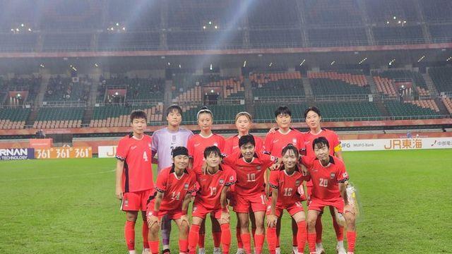 [AG REVIEW] ‘11년 만의 日 격파’ 또 무산됐다…신상우호, 잘 버티다 11분 사이 와르르→일본에 0-2 패배 ‘사상 첫 결승행 좌절’