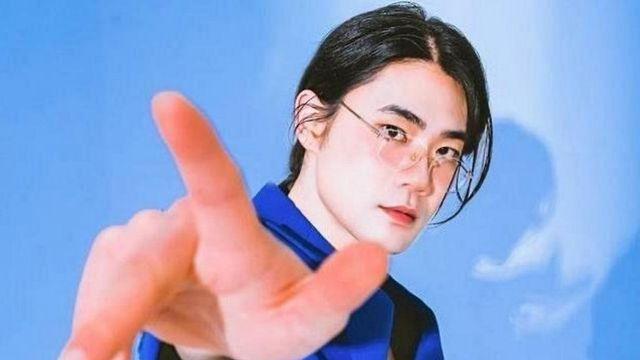 “물건 던지고, 신체적 폭력”…충격적인 데이트폭력 인정한 닛몰캐쉬, 그는 누구?