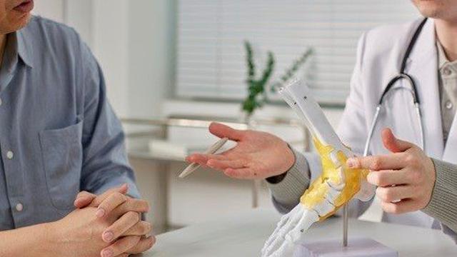 무지외반증, 무조건 수술할 필요 없어…‘통증·보행불편’이 기준
