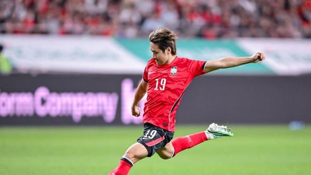 4-4-2와 이강인의 공존, 반대편 미드필더 도우미가 핵심
