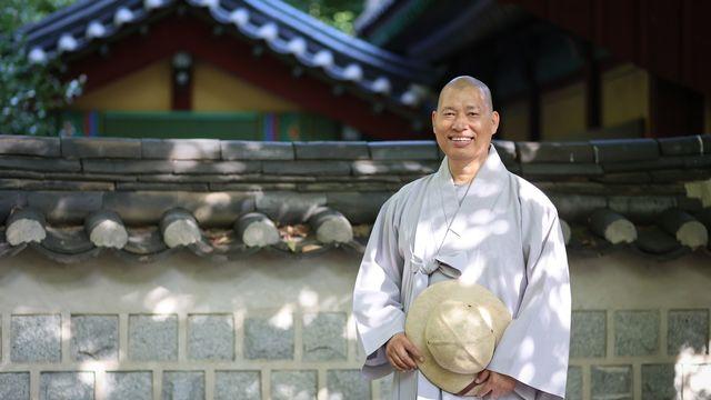 인도서 온 주지 혜달스님 