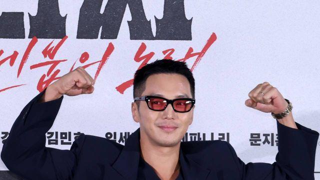 ‘타짜: 벨제붑의 노래’, 개봉 8일만 100만 돌파…변요한 “감사합니다”