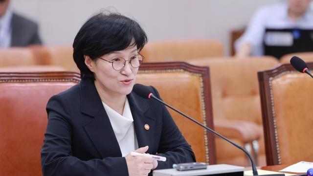 원민경, 장윤기 1심 무기징역에 