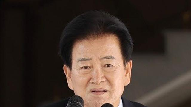 조기귀국하는 정동영 
