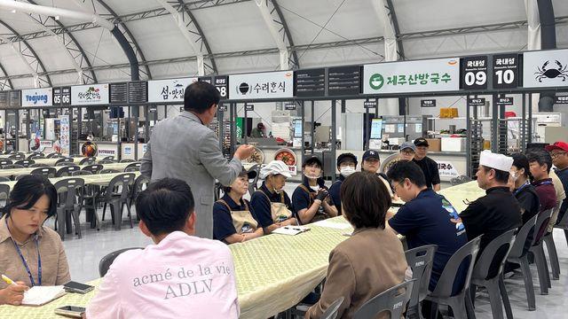 섬박람회 또 먹거리 논란…'부실 백반' 이어 '설익은 닭강정'