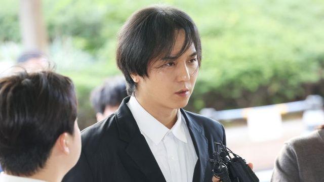 102일 무단결근하고 집행유예 받은 송민호⋯실형 면했어도 남아있는 '이것'