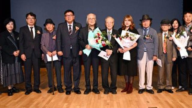 제24회 이동훈미술상 신현국 작가 본상 영예