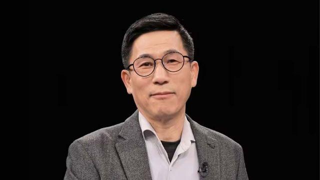 진중권이 영화 ‘암살자(들)’을 신랄하게 까며 내놓은 말