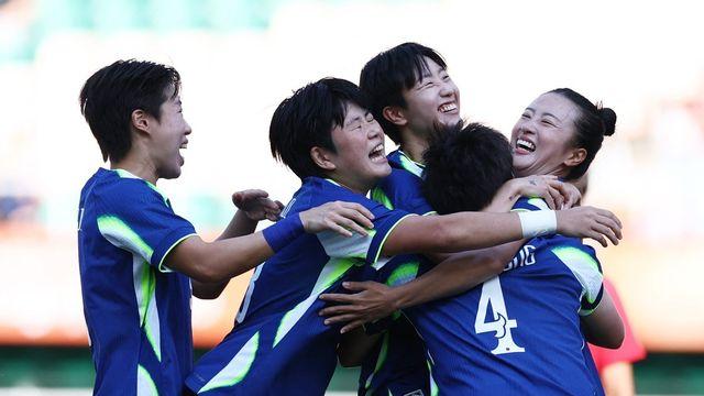 [아시안게임] 한국 여자 축구, 8년 만에 동메달…11년 만에 중국 격파