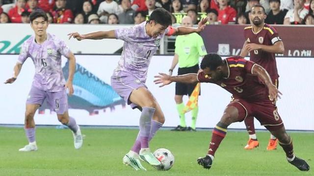 [속보] 모레노호, 월드컵 못 간 베네수엘라와 졸전 끝에 0-0 무승부